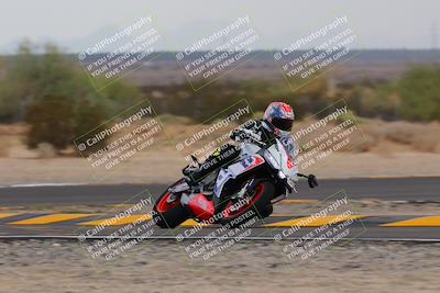 media/Sep-11-2022-SoCal Trackdays (Sun) [[81b7e951af]]/Turn 7 (1145am)/